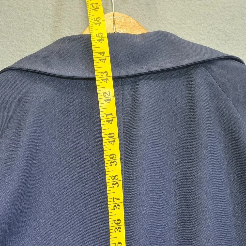 Montgomery Ward could overcoat